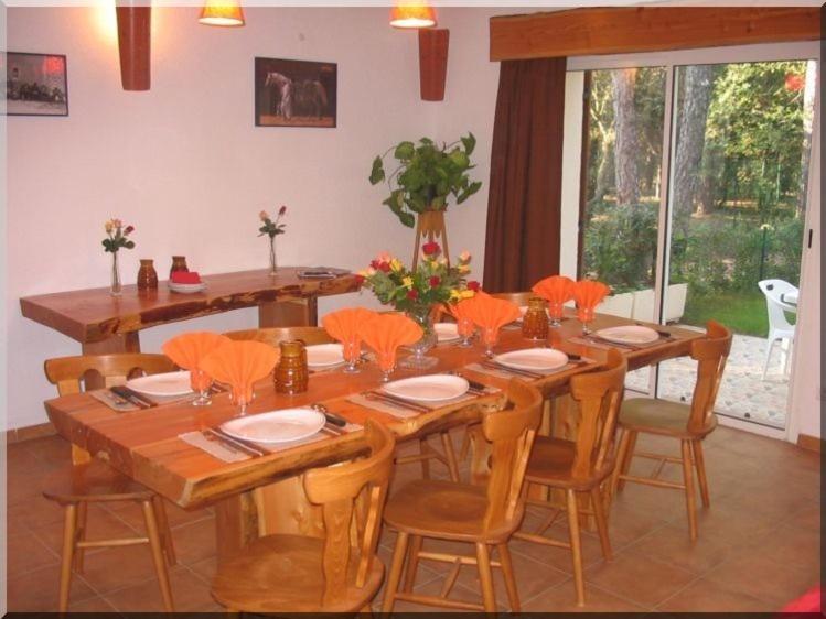 Location Villa et Studios Roquebrune-sur Argens Extérieur photo