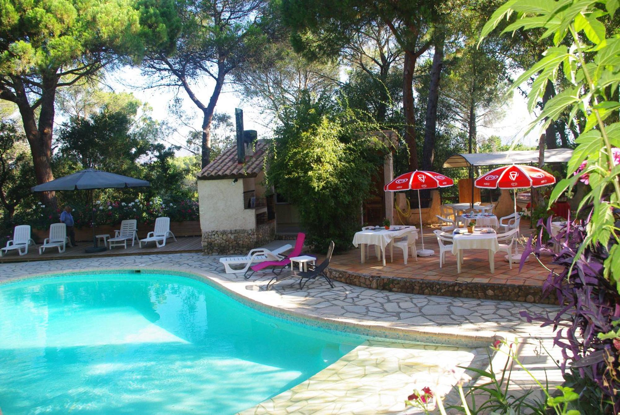 Location Villa et Studios Roquebrune-sur Argens Extérieur photo