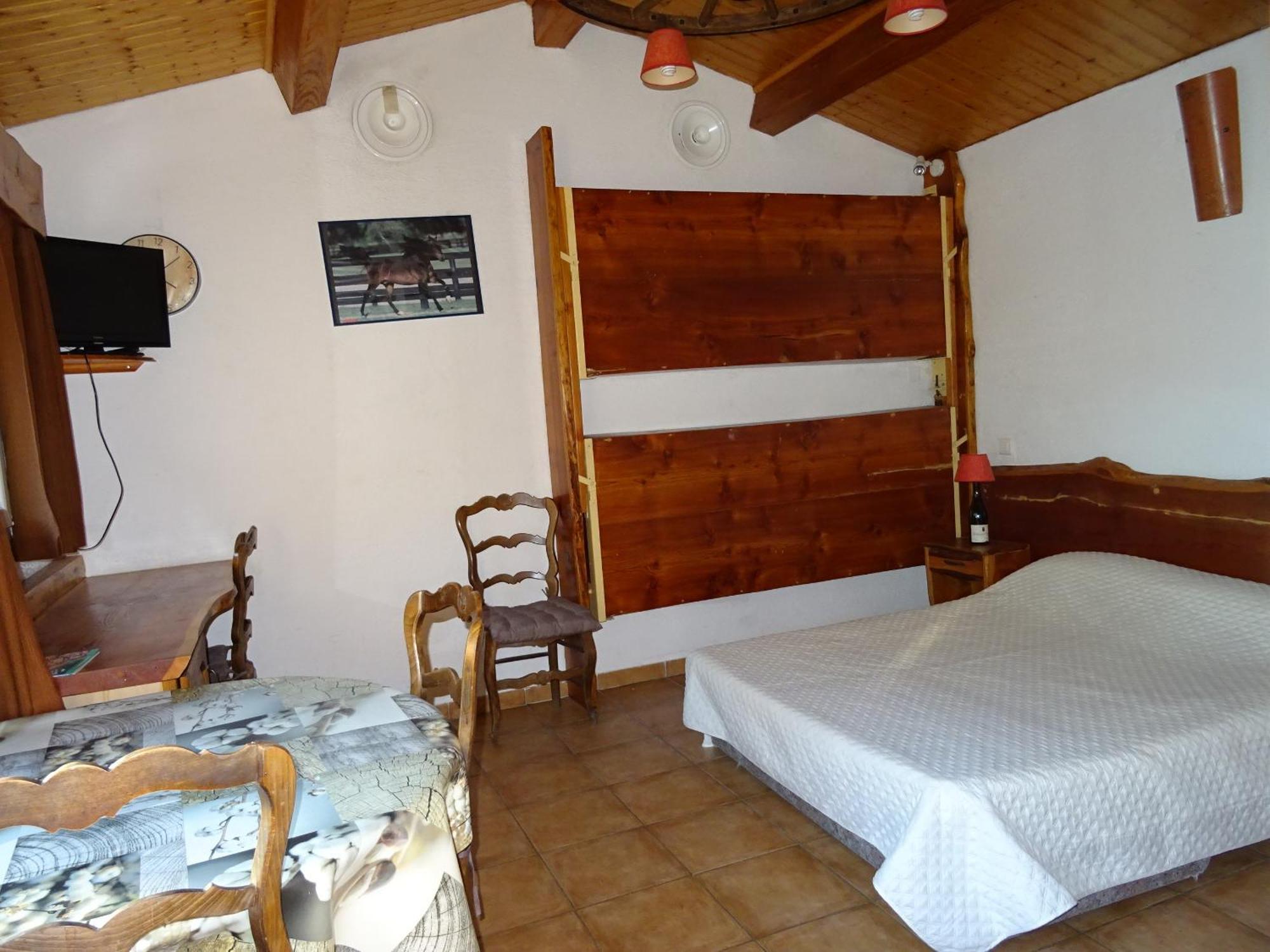 Location Villa et Studios Roquebrune-sur Argens Extérieur photo