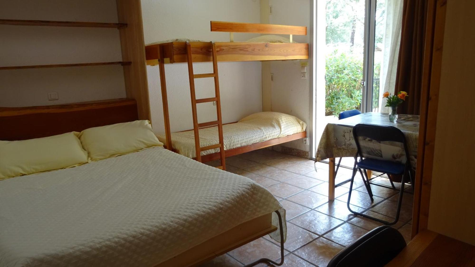 Location Villa et Studios Roquebrune-sur Argens Extérieur photo